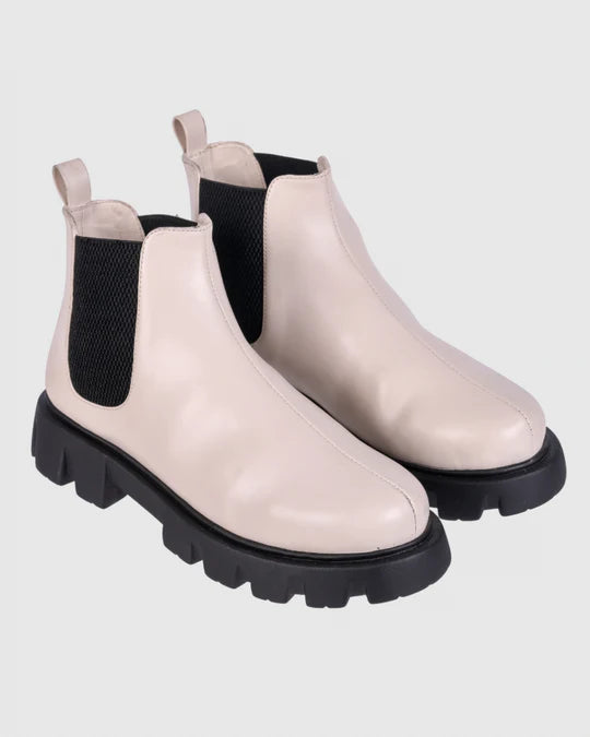 Y2K Basic Creme Ankle Boots