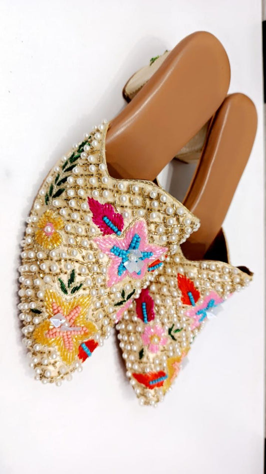 Women designer  golden pearl block heel mules