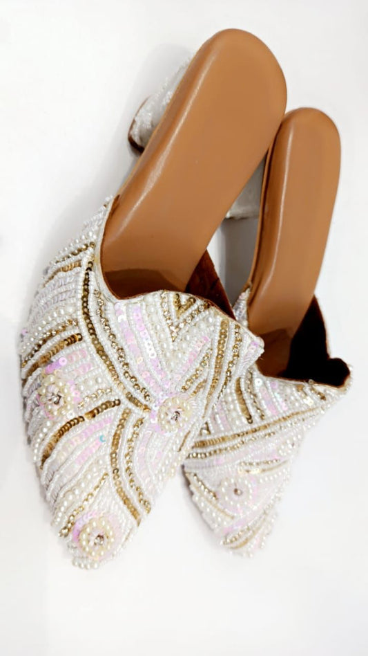 Women embroidered white and golden block heel mules