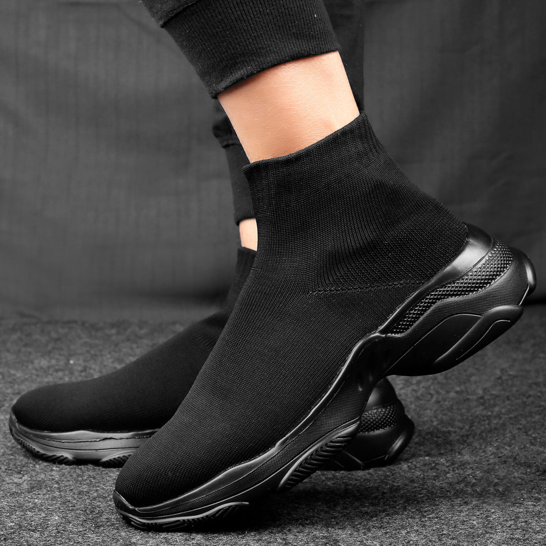 Men's New Fly-Knit Upper Casual Long Socks Shoes