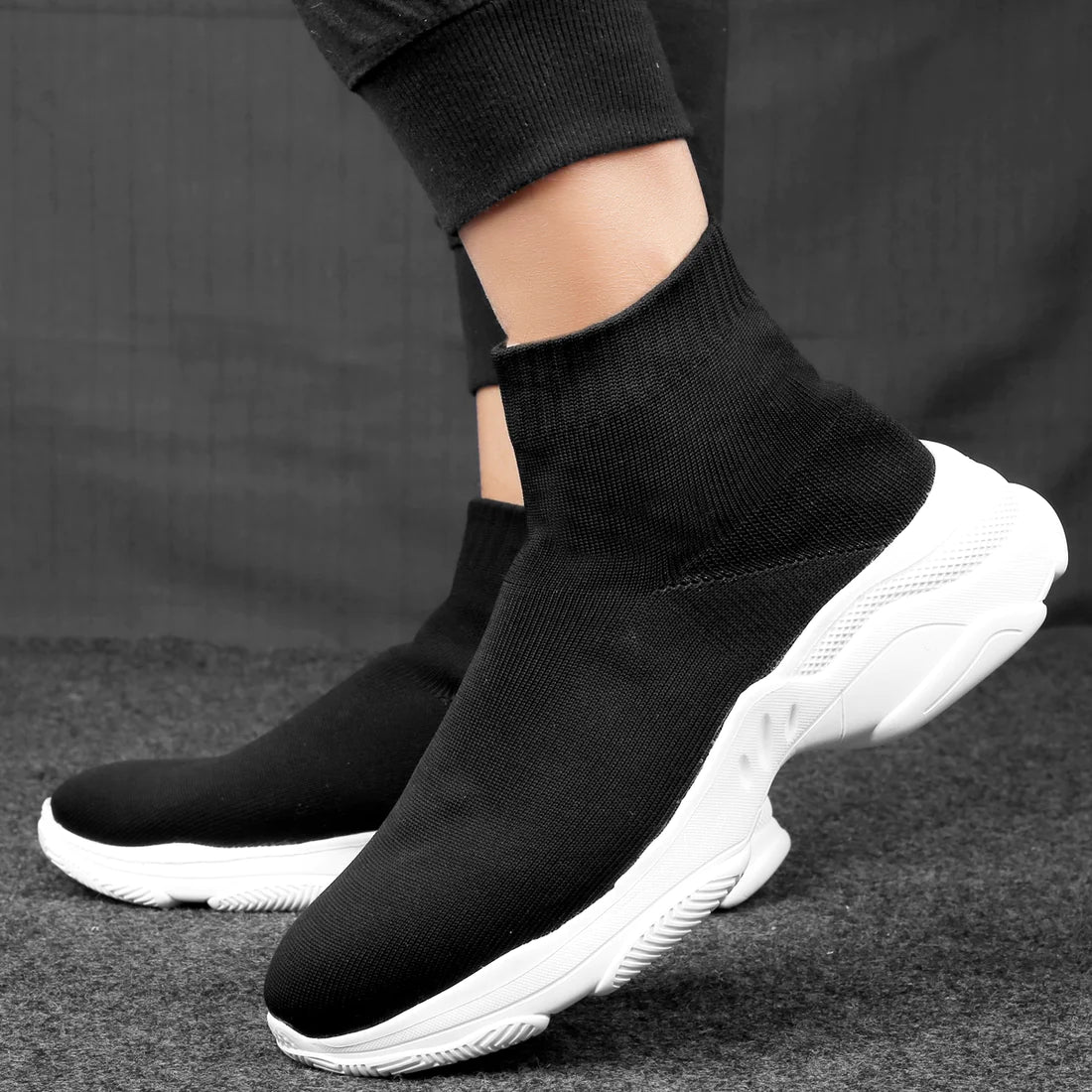 Men's New Fly-Knit Upper Casual Long Socks Shoes