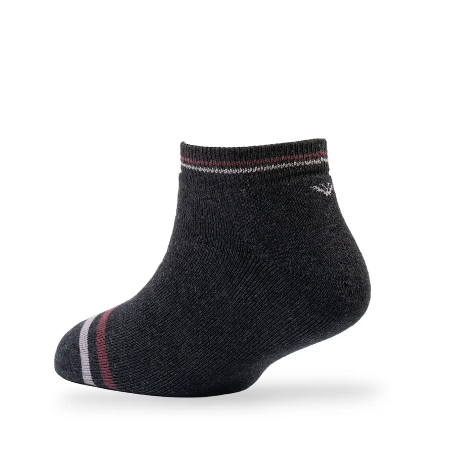 Young Wings Men's Multi Colour Cotton Fabric Design Low Ankle Length Socks - Pack of 3, Style no. 1603-M1 Rs. 510 Rs. 340 SAVE 33% Tax included.