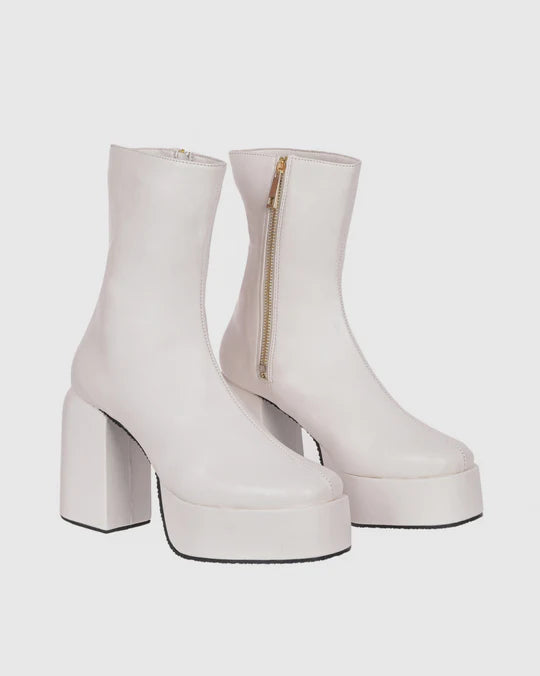 Y2k Chunky White Boots