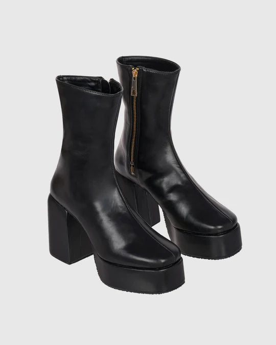 Y2k Chunky Black Boots