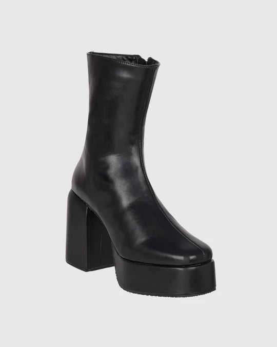 Y2k Chunky Black Boots