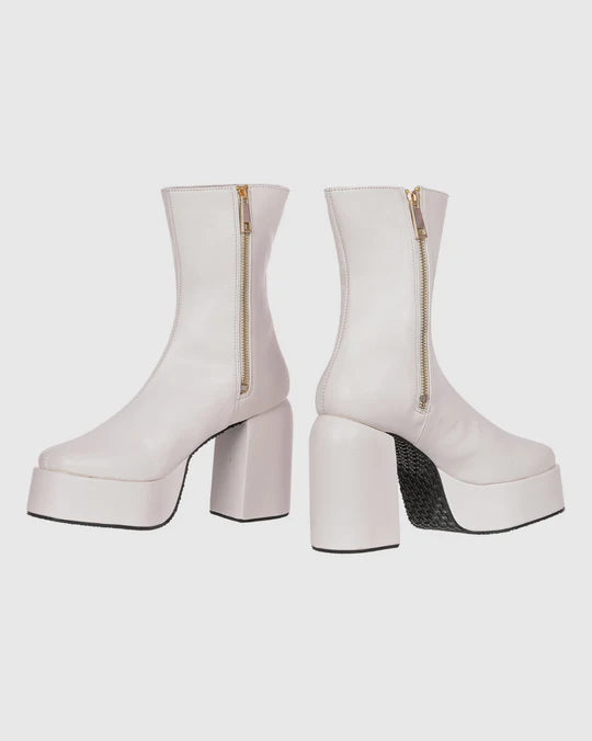 Y2k Chunky White Boots